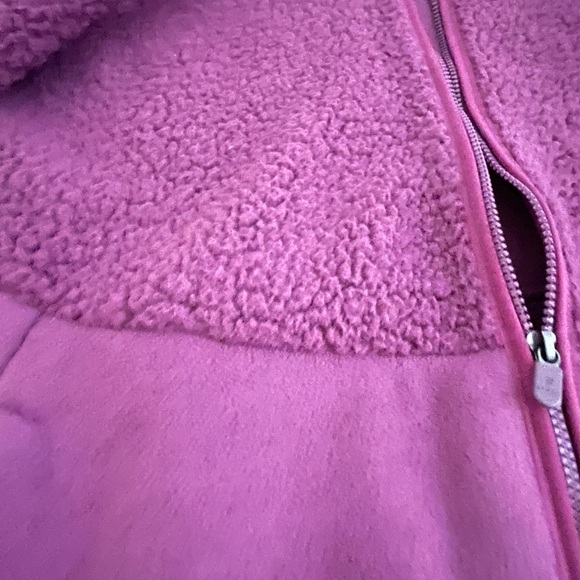 Fila Women's Purple Puffer Jacket - Picture 8 of 8